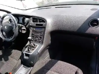 Scrapping Vehicle peugeot 5008 premium of the year 2010 powered 9hz