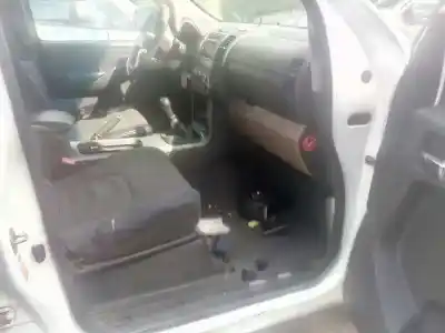 Здавання транспортного засобу nissan pathfinder (r51) 2.5 dci diesel cat року 2005 потужний yd25ddti