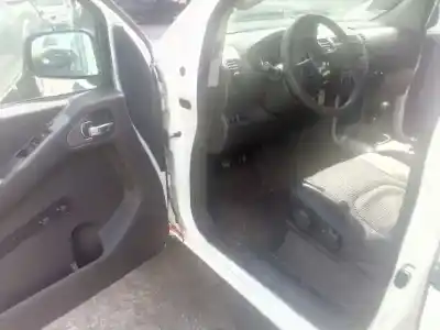 Здавання транспортного засобу nissan pathfinder (r51) 2.5 dci diesel cat року 2005 потужний yd25ddti
