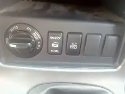 Здавання транспортного засобу nissan pathfinder (r51) 2.5 dci diesel cat року 2005 потужний yd25ddti