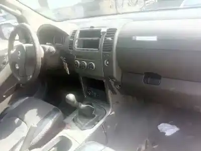 Здавання транспортного засобу nissan pathfinder (r51) 2.5 dci xe року 2008 потужний yd25ddti