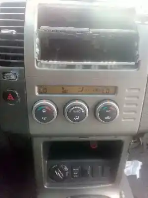Здавання транспортного засобу nissan pathfinder (r51) 2.5 dci xe року 2008 потужний yd25ddti
