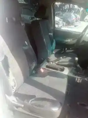 Здавання транспортного засобу nissan pathfinder (r51) 2.5 dci xe року 2008 потужний yd25ddti