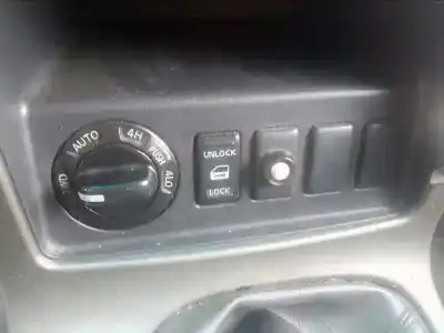 Здавання транспортного засобу nissan pathfinder (r51) 2.5 dci xe року 2008 потужний yd25ddti