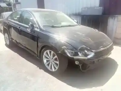 Vehículo de desguace volkswagen passat lim. (3g2) advance bmt del año 2015 con motor dcxa