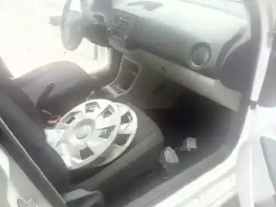Здавання транспортного засобу seat mii (kf1) 1.0 року 2016 потужний chyb