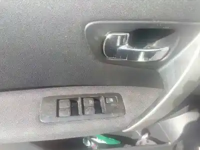 Здавання транспортного засобу nissan qashqai+2 (jj10) acenta року 2011 потужний m9r856
