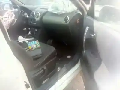 Здавання транспортного засобу nissan qashqai+2 (jj10) acenta року 2011 потужний m9r856
