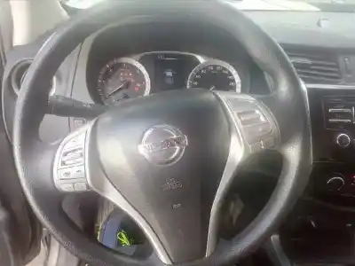 Veículo de Sucata nissan np300 pick-up (d23) acenta double cab 4x4 do ano 2016 alimentado ys23