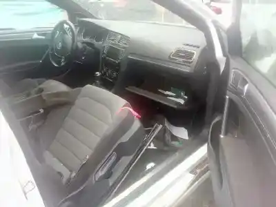 Vehicul casat volkswagen golf vii lim. (5g1) sport bluemotion al anului 2014 alimentat crbc