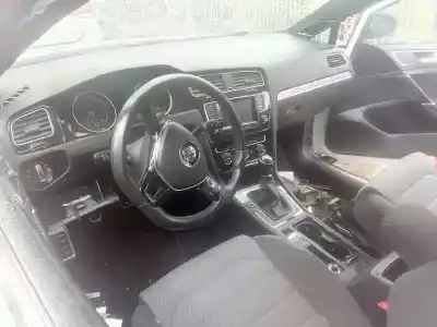 Vehicul casat volkswagen golf vii lim. (5g1) sport bluemotion al anului 2014 alimentat crbc