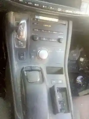 Scrapping Vehicle lexus ct 200h of the year 2011 powered 2zrfxe