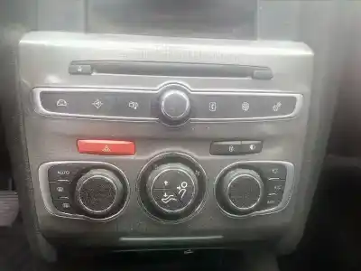 Veicolo di demolizione citroen c4 lim. feel edition dell'anno 2016 alimentato bh02