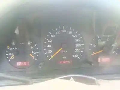 Здавання транспортного засобу mercedes-benz clase m (w163) 400 cdi (163.128) року 2002 потужний 628963