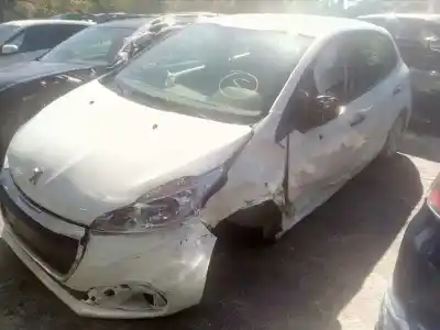 Veículo de Sucata PEUGEOT 208 Access do ano 2016 alimentado BH02