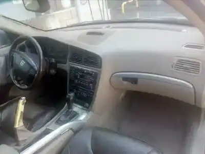 Здавання транспортного засобу volvo xc70 2.4 diesel cat року 2006 потужний d5244t