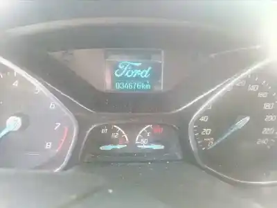 Здавання транспортного засобу ford c-max titanium року 2014 потужний m1da