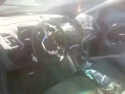 Здавання транспортного засобу ford c-max titanium року 2014 потужний m1da
