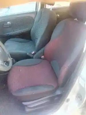 Sloopvoertuig nissan note (e11e) acenta van het jaar 2008 aangedreven k9k276