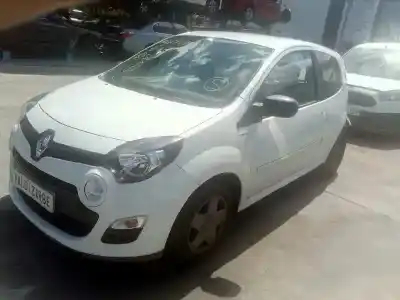 Veicolo di demolizione renault twingo emotion dell'anno 2014 alimentato d4f770