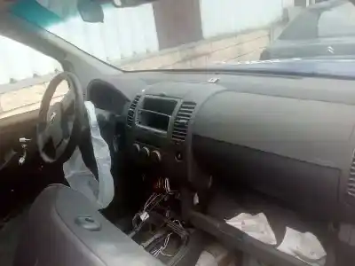 Здавання транспортного засобу nissan pathfinder (r51) 2.5 dci xe року 2008 потужний yd25ddti