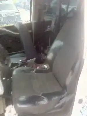 Здавання транспортного засобу nissan pathfinder (r51) 2.5 dci xe року 2008 потужний yd25ddti