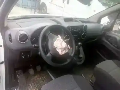 Здавання транспортного засобу peugeot partner kasten confort l1 року 2018 потужний bh02