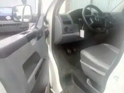 Verschrottungsfahrzeug volkswagen t5 transporter/furgoneta caja cerrada des jahres 2005 angetrieben axb