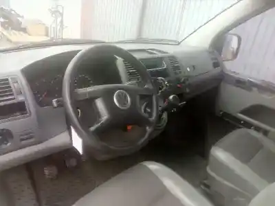 Verschrottungsfahrzeug volkswagen t5 transporter/furgoneta caja cerrada des jahres 2005 angetrieben axb
