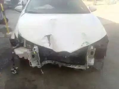 Sloopvoertuig toyota auris 1.6 d-4d cat van het jaar 2016 aangedreven n47c16a