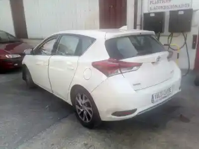 Sloopvoertuig toyota auris 1.6 d-4d cat van het jaar 2016 aangedreven n47c16a