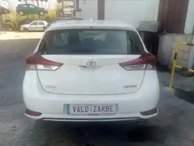 Sloopvoertuig toyota auris 1.6 d-4d cat van het jaar 2016 aangedreven n47c16a