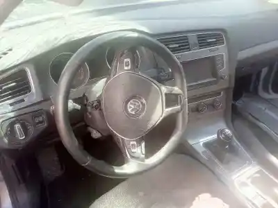 Здавання транспортного засобу volkswagen golf vii (5g1, bq1, be1, be2) 1.4 tsi року 2013 потужний cmba