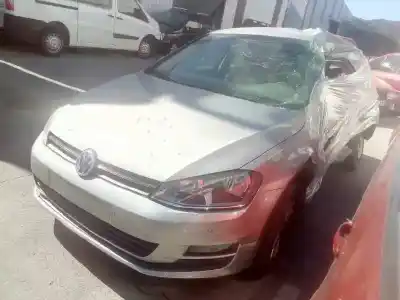 Здавання транспортного засобу volkswagen golf vii (5g1, bq1, be1, be2) 1.4 tsi року 2013 потужний cmba