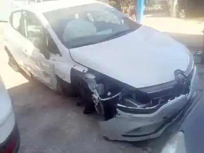Scrapping Vehicle renault clio iv 0.9 of the year 2018 powered h4b408