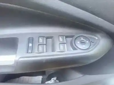 Здавання транспортного засобу ford                                               kuga (cbs)                                                                                                                                                                                                                                                 trend+ року 2016 потужний xrma