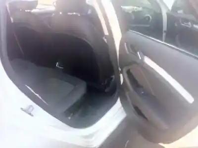 Sloopvoertuig audi a3 sportback (8va, 8vf) 1.6 tdi van het jaar 2015 aangedreven cxxb