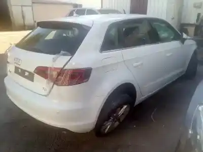 Sloopvoertuig audi a3 sportback (8va, 8vf) 1.6 tdi van het jaar 2015 aangedreven cxxb