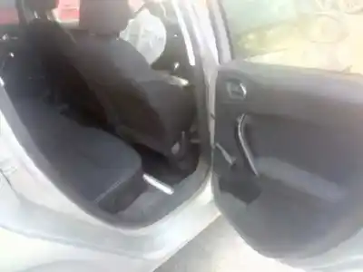 Veículo de Sucata peugeot 208 active do ano 2016 alimentado bh02