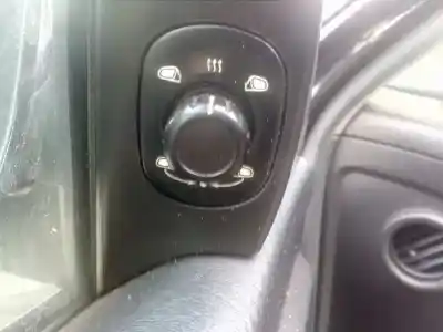Здавання транспортного засобу porsche                                            cayenne (typ 9pa)                                                                                                                                                                                                                                          s року 2005 потужний m4800