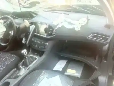 Verschrottungsfahrzeug peugeot 308 sw style des jahres 2017 angetrieben hn02