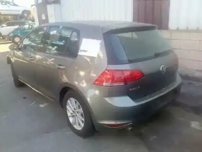 Vehicul casat volkswagen golf vii lim. (5g1) business bluemotion tech. al anului 2015 alimentat clha