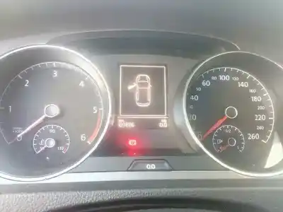 Vehicul casat volkswagen golf vii lim. (5g1) business bluemotion tech. al anului 2015 alimentat clha