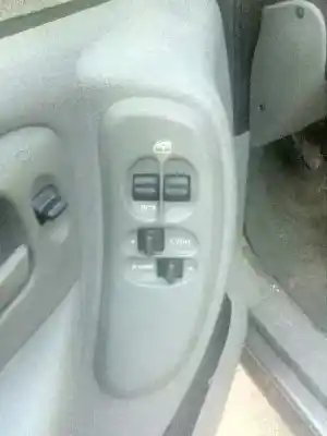 Veículo de Sucata chrysler voyager (rg) 2.5 crd cat do ano 2005 alimentado enj