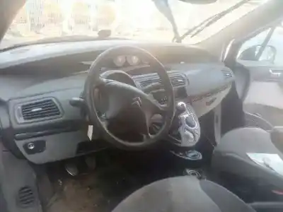 Здавання транспортного засобу citroen c8 2.0 hdi premier року 2008 потужний rhr