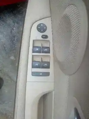 Здавання транспортного засобу bmw serie 3 berlina (e90) 320d року 2010 потужний n47d20c