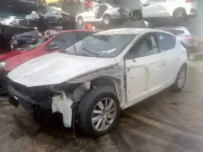 Утилизация автомобиля SEAT LEON (5F1) Reference года 2015 питание CYVB
