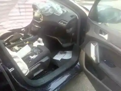 Verschrottungsfahrzeug peugeot 308 sw active des jahres 2015 angetrieben bhz