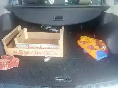 Véhicule à la ferraille nissan qashqai+2 (jj10) acenta de l'année 2009 alimenté k9k292