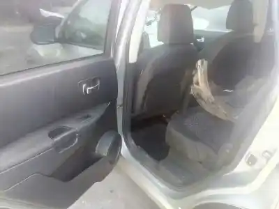Véhicule à la ferraille nissan qashqai+2 (jj10) acenta de l'année 2009 alimenté k9k292